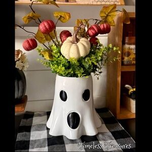 Ghost Fall Floral Centerpiece